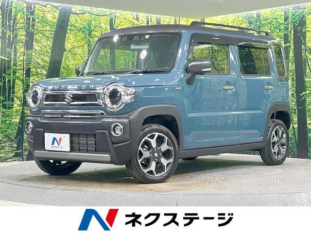 メーカー9型ナビ　全周囲カメラ　衝突軽減　シートヒーター　ルーフレール