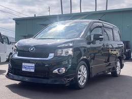 トヨタ ヴォクシー 2.0 ZS 