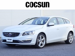 ボルボ V60 D4 クラシック ディーゼルターボ サンルーフ　ソフトベージュ本革シート