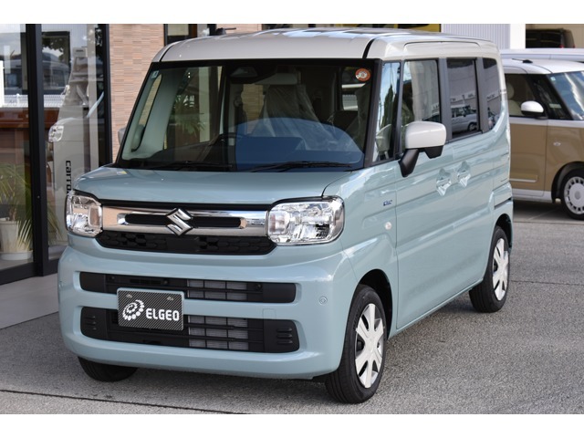 登録済未使用車　全方位モニター付き9インチナビ・スズキコネクト対応通信　USB端子　TVフルセグ　両側電動スライドドア　シートヒーター　アダクティブクルーズ　オットマン　フルフラットシート