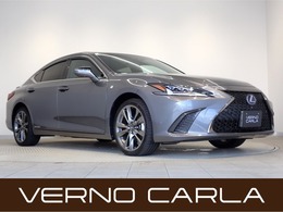 レクサス ES 300h Fスポーツ 三眼LED・赤革・サンルーフ・全方位カメラ