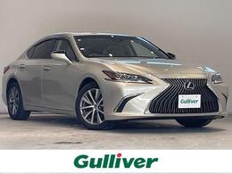 レクサス ES 300h レクサスセーフティーシステム/4WD/純正ナ