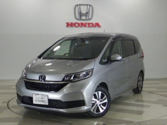 ホンダカーズ東京中央US西新井店へようこそ！ 当社下取りのお墨付き車両！人気車両で充実装備の一台！おススメです☆どうぞご覧くださいませ☆
