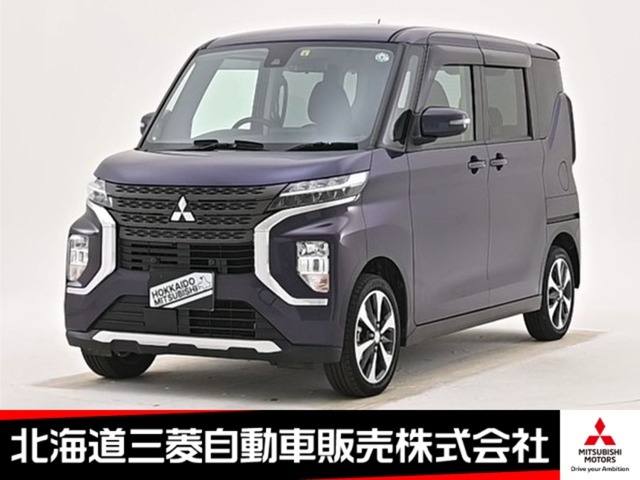 新車時オプションである先進安全パッケージ装着♪デジタルルームミラー+マルチアラウンドモニターで安全機能にさらに磨きがかかった1台です☆