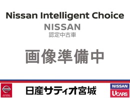 トヨタ ヴィッツ 1.5 ハイブリッド F セーフティ エディション 衝突軽減 ナビ バックカメラ ワンオーナー