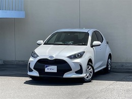 トヨタ ヤリス 1.5 X 4WD バックカメラ/スマートキー/ETC/先進ライト