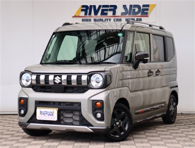 当社は1978年の創業より、現在販売店舗10拠点・整備施設4拠点を展開し常時850台を展示しております。納車後はオイル・バッテリー交換無料（一部車両は除きます）で皆様のカーライフを全力でサポート！