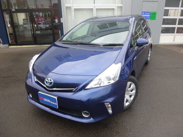 車検満タンで禁煙車、内外装キレイで　お買い得なプリウス入庫しました。