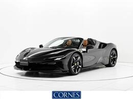 フェラーリ SF90スパイダー F1 DCT E4WD アップルカープレイ　LED付きステアリング