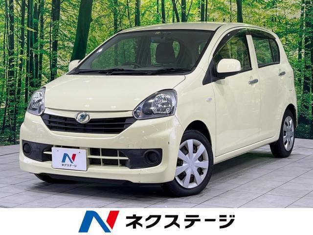 禁煙車　リモコンキー　ドライブレコーダー　CD再生　アイドリングストップ