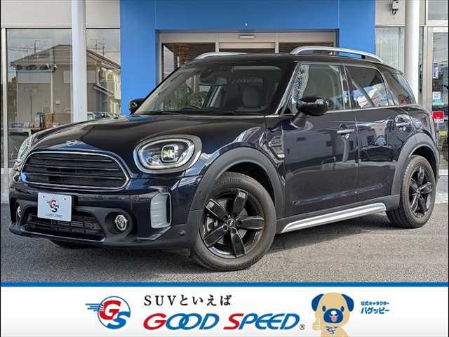 R4年式MINIクロスオーバークーパーD入庫！希少なエニグマティックブラック！お問い合わせは、052-773-4092【田附】まで！　ハーフレザー　純正HDDナビ　バックカメラ　電動リアゲート　クルーズコントロール　コンフ