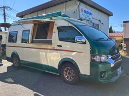 トヨタ ハイエースバン 2.5 DX スーパーロング ハイルーフ ディーゼルターボ 4WD キッチンカー