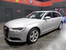 アウディ A6アバント 2.8 FSI クワトロ 4WD ディーラー整備車両　整備記録簿　フルタイ