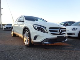 メルセデス・ベンツ GLAクラス GLA180 ナビ　TV　バックカメラ　ハーフレザー