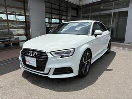 アウディ A3セダン Sライン ダイナミック リミテッド 認定中古車保証付