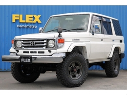 トヨタ ランドクルーザー70 4.2 ZX ディーゼル 4WD （ホワイト）