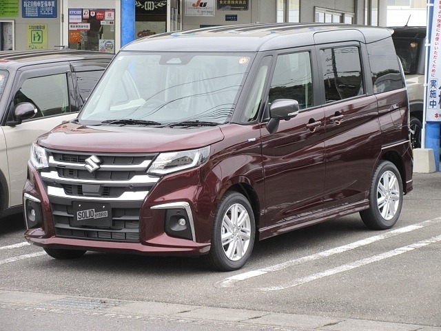 （登録済未使用車）ソリオ・ハイブリッドMZ☆　全方位カメラ付き9インチナビ装着車☆　デュアルセンサーブレーキサポート2☆　電子パーキングブレーキ☆　両側パワースライド☆　運転席＆助手席シートヒーター☆