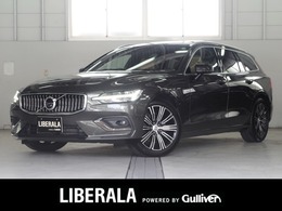 ボルボ V60 T5 インスクリプション 本革 サンルーフ　カープレイ　ACC　BLIS