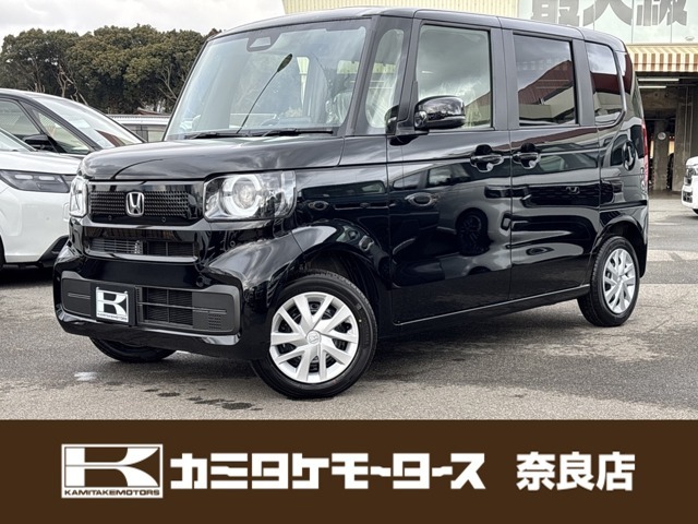 ★軽自動車・普通車の届出済み未使用車の専門店です★　　　　　　★関西最大級の大型展示スペースで、在庫600台を実際に見て、触って頂けます★