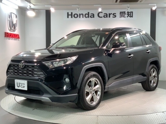 全国納車可 第三者機関証明書付 最長5年保証 Rカメラ BTオ-ディオ DVD ドラレコ ETC LEDライト 横滑り防止 シ-トヒ-タ- クルコンアルミ スマ-トキ-装備のトヨタのRAV4 G入庫！