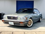 日産 グロリアセダン 2.0 V20ツインカムターボ ブロアム