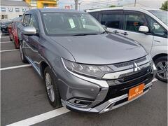三菱 アウトランダーPHEV の中古車 2.4 G 4WD 栃木県佐野市 176.9万円