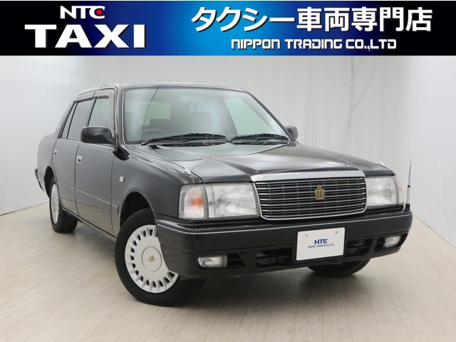トヨタ クラウンセダン 2.0 スーパーデラックス 2015年 32.9万