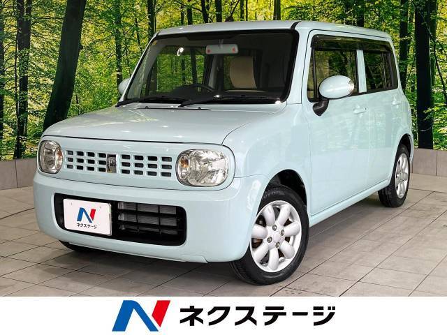 禁煙車　CDオーディオ　スマートキー　電動格納ミラー　盗難防止装置