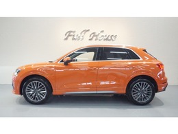 アウディ Q3 35 TFSI Sライン ワンオーナー　Audiプレセンス