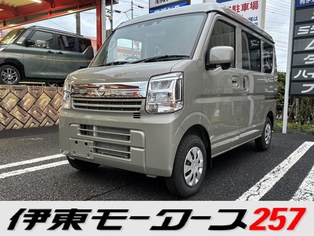 中古車 日産 クリッパー DX 4WD の中古車詳細 (985km, ホワイト