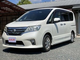 日産 セレナ 2.0 ハイウェイスター 両側電動ドア/サンルーフ/後席モニター