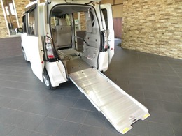 ホンダ N-BOX+ 660 G Lパッケージ 車いす仕様車 純正7インチSDナビ　ワンセグTV