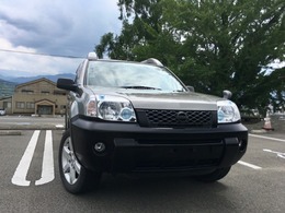 日産 エクストレイル 2.0 Stt 4WD ワンオーナ 禁煙車 ブラックアウト塗装