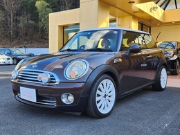ミニ ミニ 50 メイフェア クーパー 自社下取り車　本革シート　シートヒーター