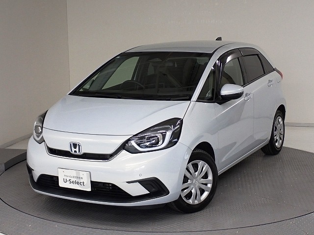 この車両は【Honda中古車認定グレードU-Select】です。無料保証1年間と3つの安心をお約束します。詳しくは下の写真をスクロールして下さい。