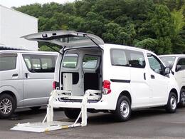 日産 NV200バネットバン 1.6 DX 4WD 和光工業パワーリフト付 最大昇降能力350kg