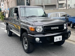 トヨタ ランドクルーザー70ピックアップ 4.0 4WD 5MT　70周年記念抽選パーツ装備