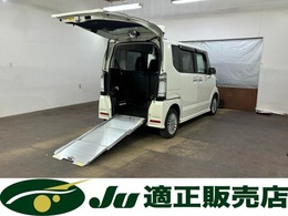 ホンダ N-BOX+ 660 カスタムG 車いす仕様車 4WD スロープ　横滑り防止　社外メモリーナビ