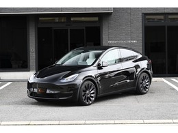 テスラ モデルY パフォーマンス禁煙車 FOCALスピーカー装着・調音施工済