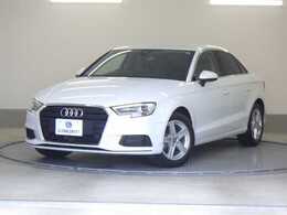 アウディ A3セダン 1.4 TFSI ナビ/TV バックカメラ
