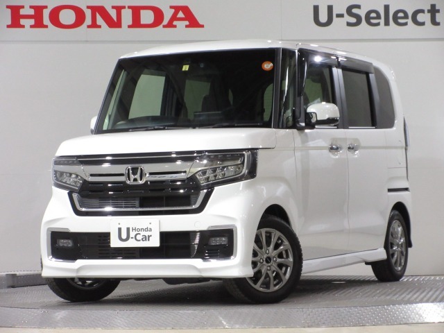 ワンオーナー車のN-BOXカスタム (EXターボ)が入庫です。2025年に当社自社工場にて法定点検を実施しております。過去の整備は整備記録簿での確認ができます。
