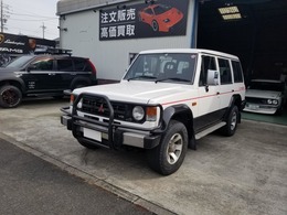 三菱 パジェロ 3.0 ミッドルーフワイド スーパーJX 4WD ワンオーナー　全塗装済み