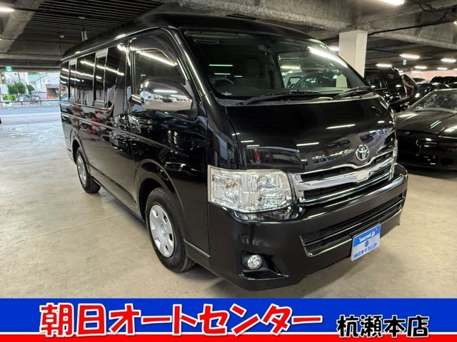 平成23年式　ハイエースワゴン　GL　ミドルルーフ入庫しました。　10人乗り　ワゴン　修復歴無し　オートスライドドア　SDナビフルセグBカメラ　アルパインフリップダウンモニター　ETC　HIDヘッド