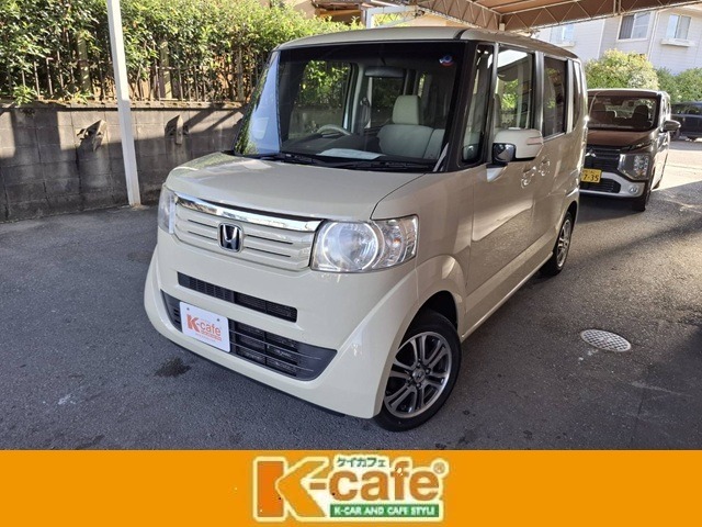 当社の登録 届出済未使用車は、新車登録時から「5年間、もしくは走行10万km」まで保証致します。保証内容はメーカー保証書（メンテナンスノート）に準じます。※詳細はスタッフにお尋ねください。