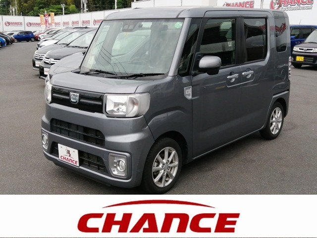 ☆おかげさまで！！☆　チャンスは年間販売台数2800台、車検台数も約4200台と多くの実績がございます！お客様への感謝の気持ちを忘れずに日々の営業活動に取り組んでいます。