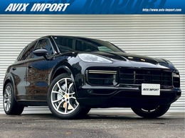 ポルシェ カイエン ターボ ティプトロニックS 4WD 正規D車 スポーツクロノPKG 赤/黒ツートン