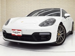ポルシェ パナメーラスポーツツーリスモ GTS PDK 4WD OP279/20モデル/スポーツクロノPKG