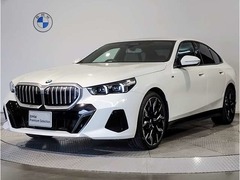 BMW 5シリーズ セダン の中古車 523i Mスポーツ 兵庫県姫路市 588.0万円