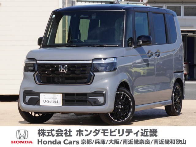 お客様の新車購入時の展示車、試乗車として大切に使用してきましたので安心してご購入していただけることと思います。