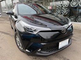 トヨタ C-HR 1.2 G-T 4WD 純正SDナビTV　トヨタセーフティセンス